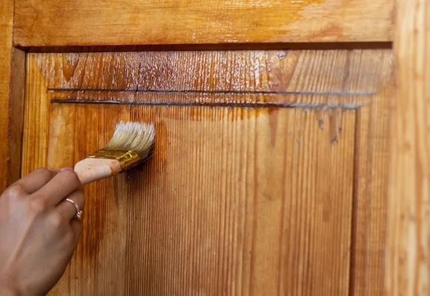 ¿cuál es la diferencia entre un barniz y un protector de madera? descubre sus aplicaciones y beneficios